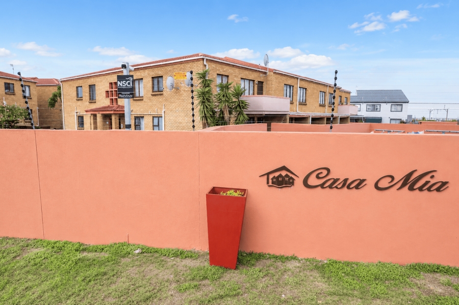 2 Bedroom Property for Sale in Morgenster Western Cape